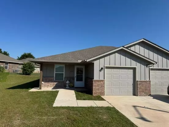 Live In Our Newest Senior Community! 55 & Up! 2 Bed 2 Full Bath 1 Car Garage! All Electric! Apartment for rent in Newcastle, OK Live In Our Newest Senior Community! 55 & Up! 2 Bed 2 Full Bath 1 Car Garage! All Electric! Apartment for rent in Newcastle, OK