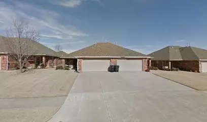 907 SW 37th House for rent in Moore, OK