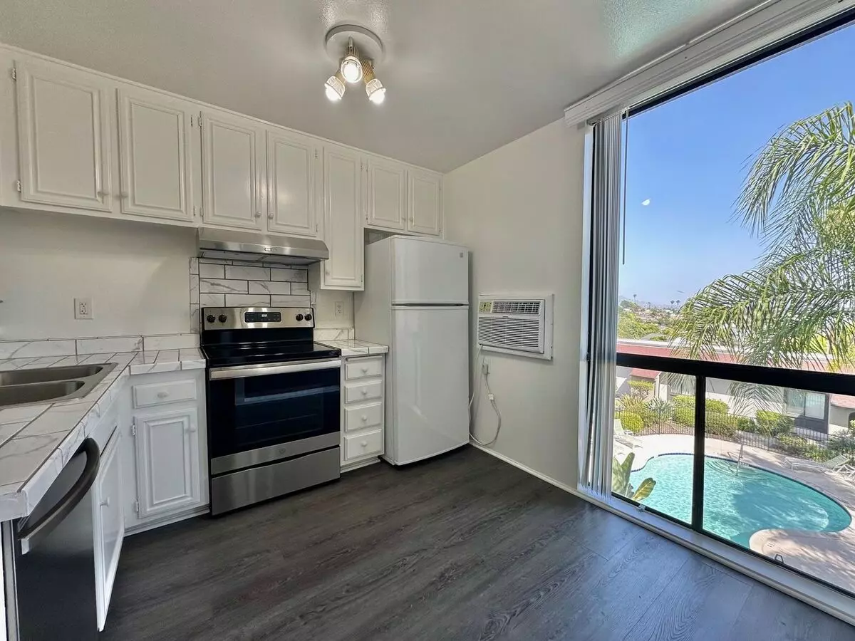 Upgraded 2 Bedroom Condo In San Carlos!! Water/sewer/trash Included!! Apartment for rent in San Diego, CA