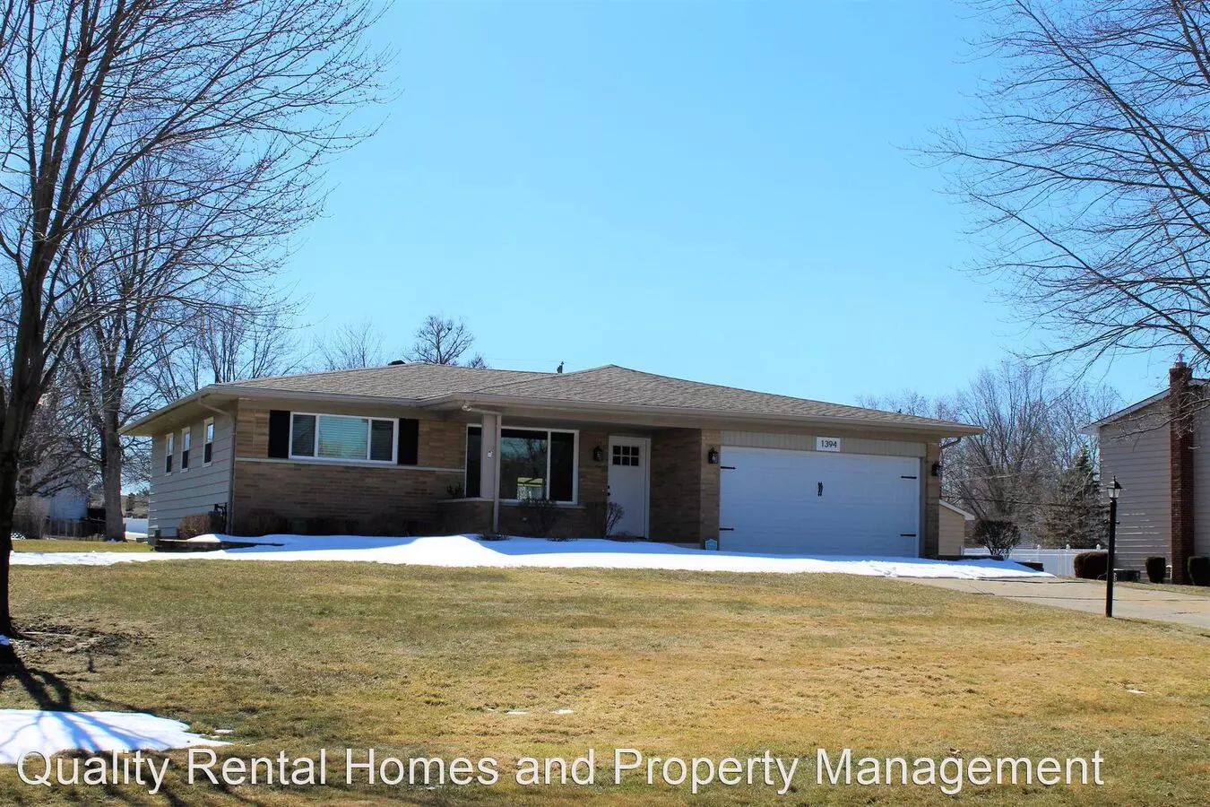 1394 Rollins St House for rent in Grand Blanc, MI