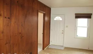 5 of 40 2066 N Averill House for rent in Flint, MI