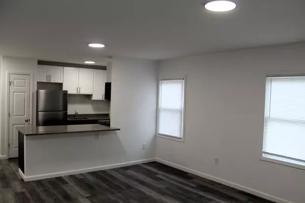 Bradley Hills Apartment for rent in Flint, MI