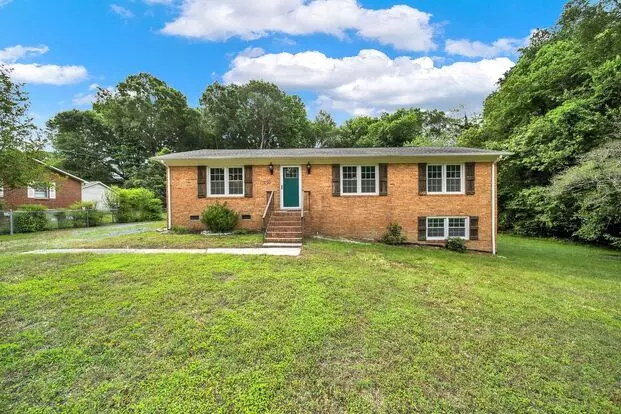 Remodeled Home With Finished Basement Apartment for rent in Matthews, NC
