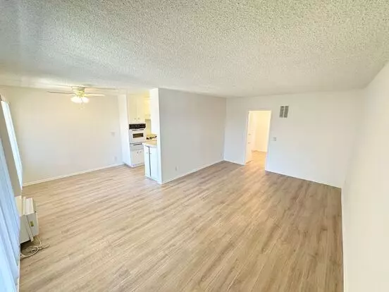 8750 Topanga Canyon Blvd Apartment for rent in Canoga Park, CA