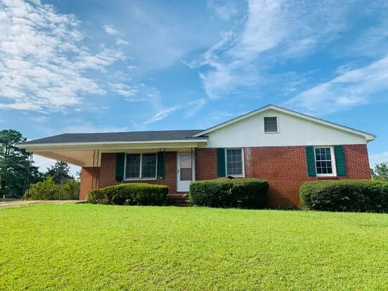 Welcome Home! 3 Bed, 1.5 Bath, Newly Renovated, Brick Exterior, Carport, Hardwood Flooring, Private Lot, Must See! Apartment for rent in Lagrange, GA Welcome Home! 3 Bed, 1.5 Bath, Newly Renovated, Brick Exterior, Carport, Hardwood Flooring, Private Lot, Must See! Apartment for rent in Lagrange, GA