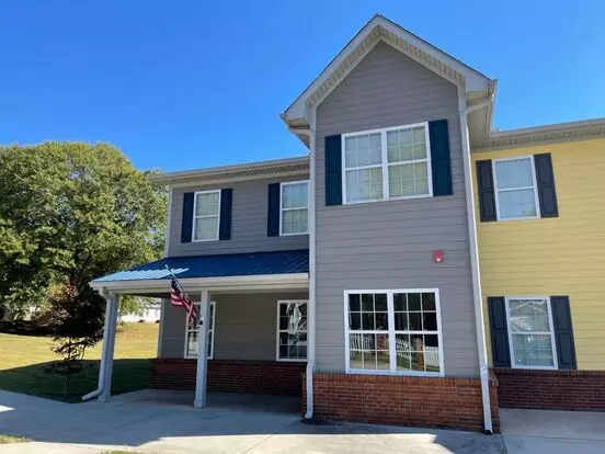 615 Jefferson St Apartment for rent in Lagrange, GA