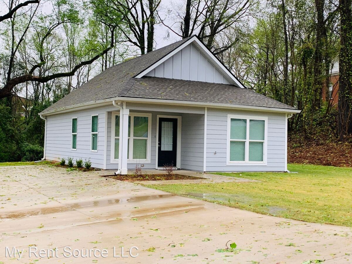 105 Oak St Lagrange, GA House for Rent Rentable
