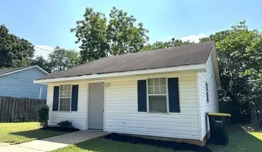 2 of 16 Great Location, Close To Everything, Private Setting, Large Rooms, Tile Floors, Huge Kitchen, Must See! House for rent in Newnan, GA