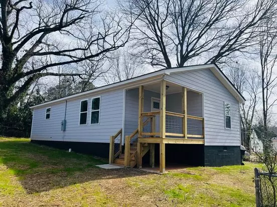 New Construction 3 Bedroom 1 Bathroom Cottage Style Home! Must See! Apartment for rent in Newnan, GA