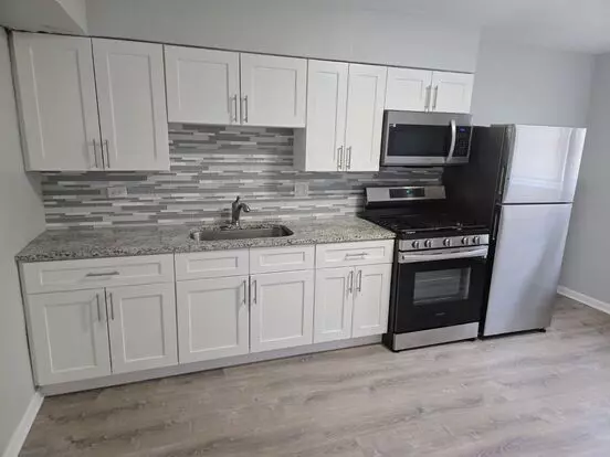 446 N Ardmore Ave Apartment for rent in Villa Park, IL