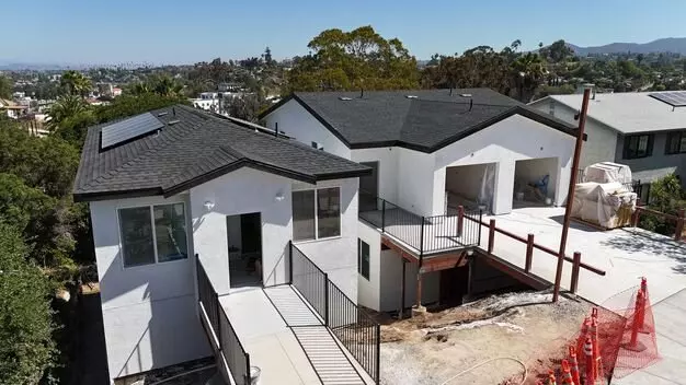 Brand New Apartments And Townhomes In Vista + Bonus Room! Apartment for rent in Vista, CA Brand New Apartments And Townhomes In Vista + Bonus Room! Apartment for rent in Vista, CA