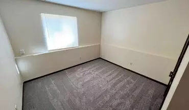 3 of 6 718 Kearney St Unit 1 Apartment for rent in Manhattan, KS