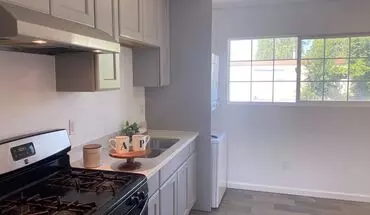 2 of 11 1409 Carleton St Apartment for rent in Berkeley, CA