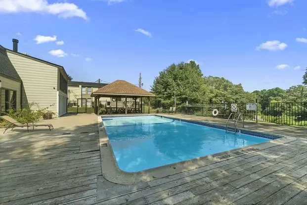 Beautifully Renovated! Apartment for rent in Longview, TX Beautifully Renovated! Apartment for rent in Longview, TX