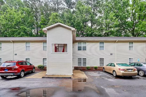 Davis Mills Apartment for rent in Gastonia, NC