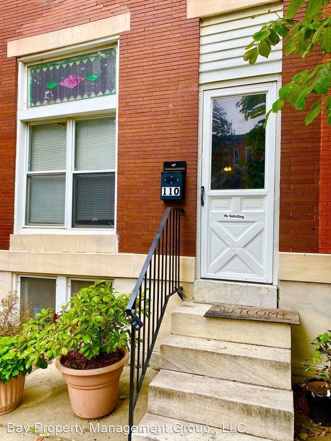 Large 3Bedroom Remington Rowhome ~ 1 Block From Remington Row! House for rent in Baltimore, MD