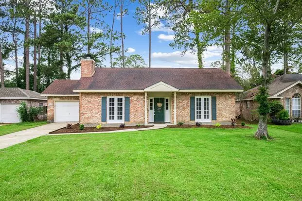 2158 Rue Pickney Apartment for rent in Mandaville, LA