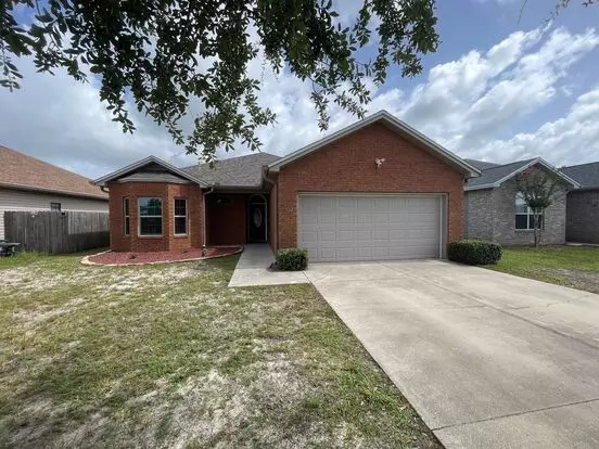 For Lease - 3 Br|2 Ba Home W/ Garage! Near Tyndall! Apartment for rent in Panama City, FL