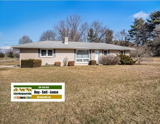 Penn Schools! Remodeled Granger Home-lawn Care Included! Apartment for rent in Granger, IN