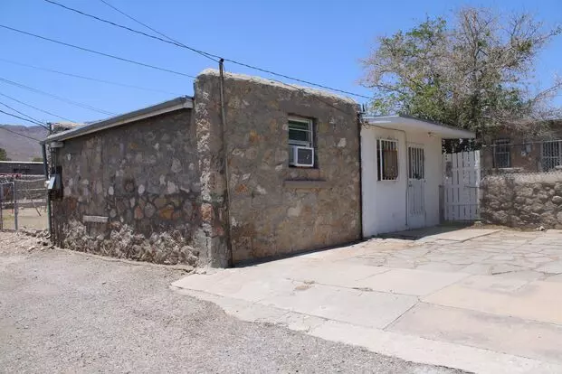 3526 Nations 1/2 Apartment for rent in El Paso, TX