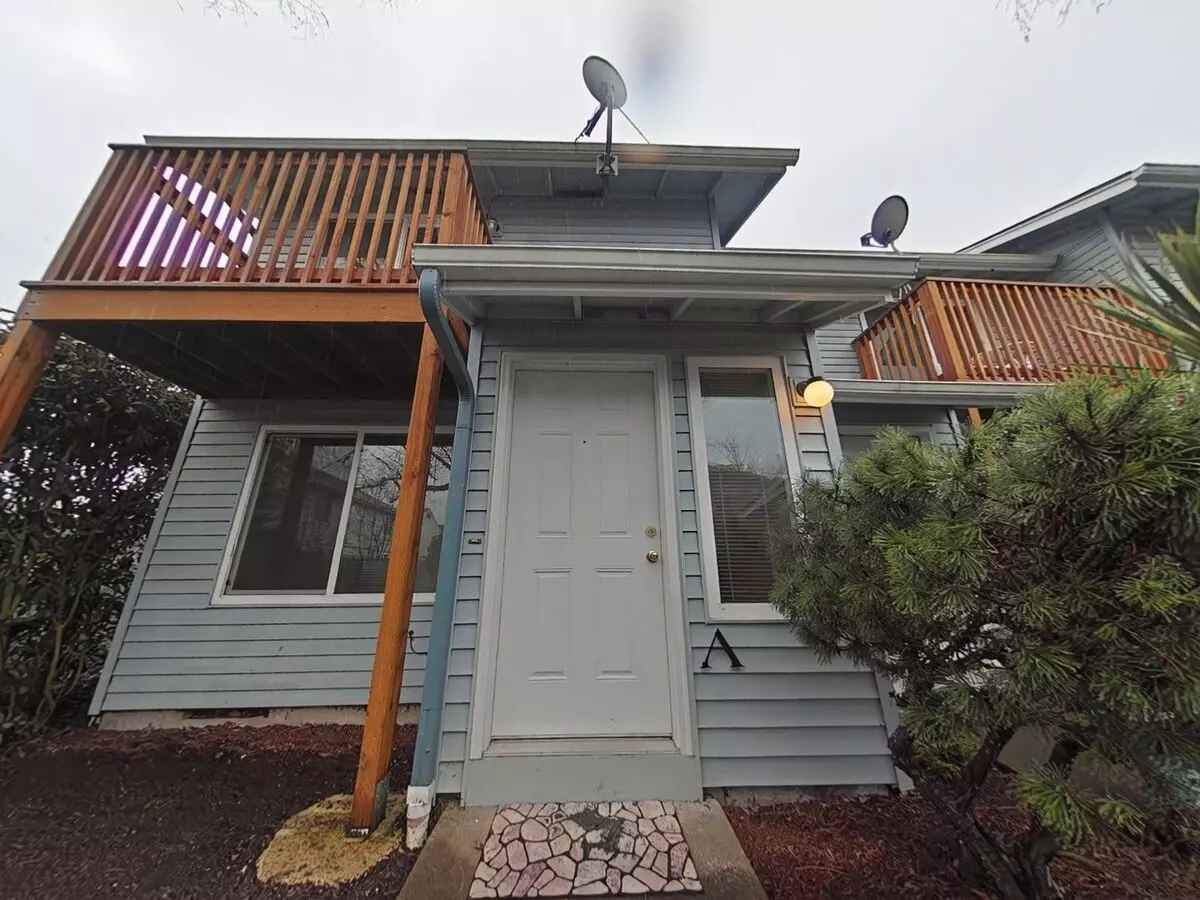 2551 SW Pickford #B House for rent in Corvallis, OR