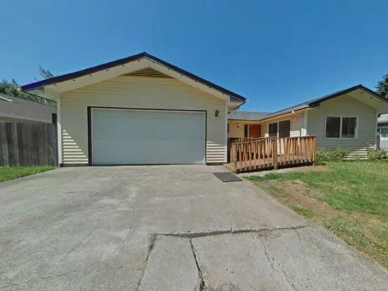 4 Bedroom House ~ Albany Apartment for rent in Albany, OR