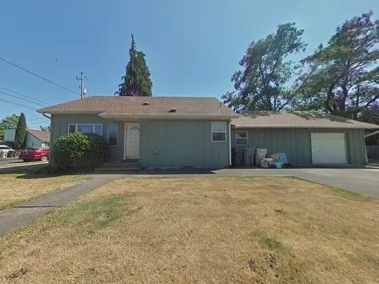 2704 NW Lincoln Apartment for rent in Corvallis, OR