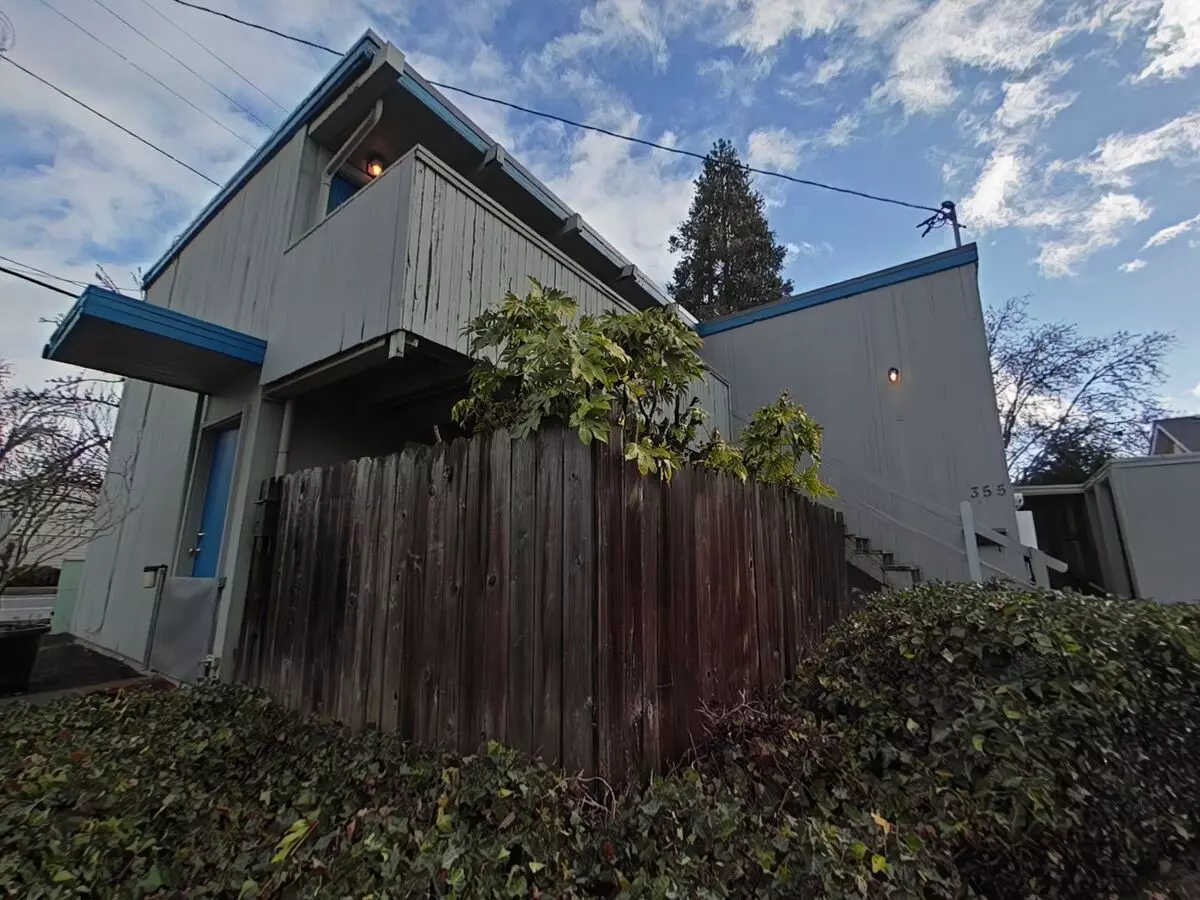 Kings & 18th Apartment for rent in Corvallis, OR