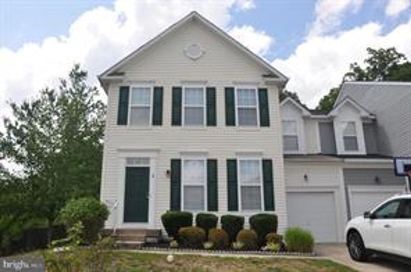 Stafford Updated Home Mountain - Large 