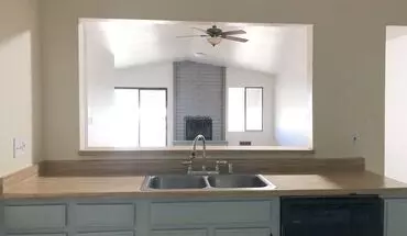 5 of 13 Spacious 3 Bedroom Condo House for rent in Redding, CA