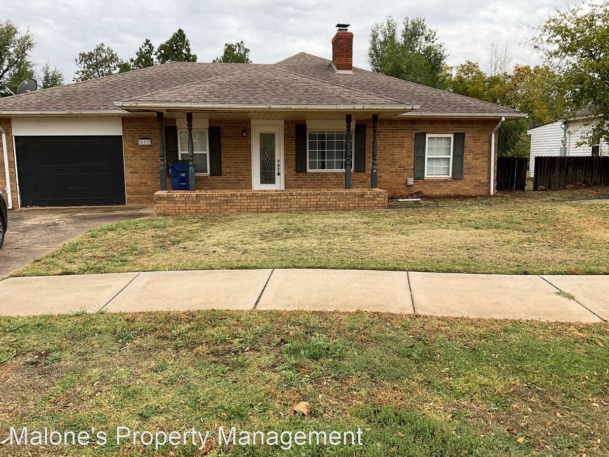 617 2Nd St Piedmont, OK House for Rent