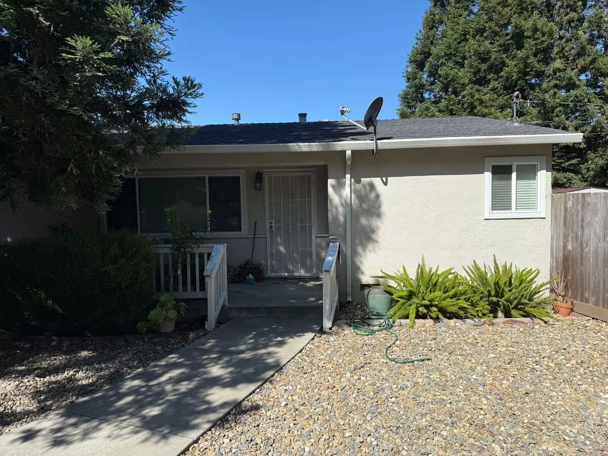 Charming Single Story At End Of Cul De Sac In Concord! House for rent in Concord, CA