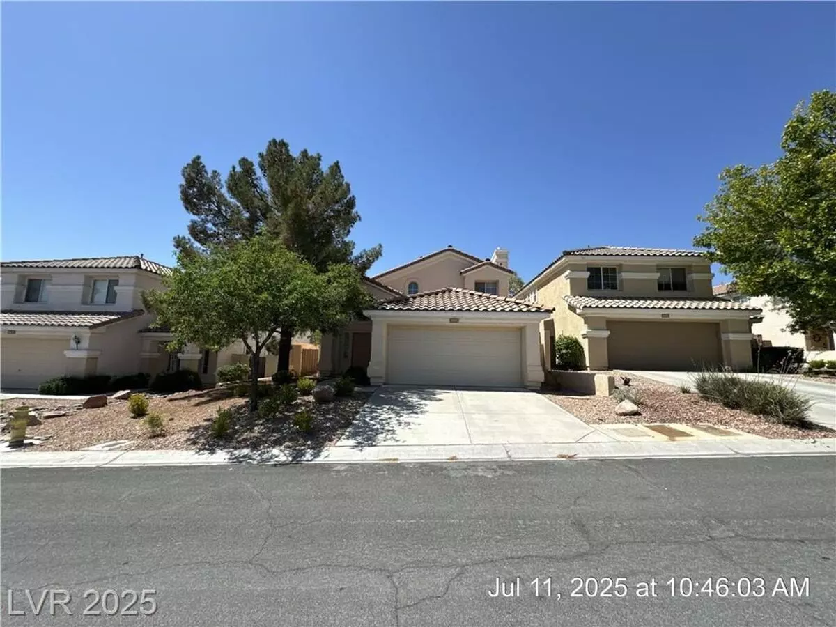 Located In The Heart Of Summerlin North Community!! House for rent in Las Vegas, NV