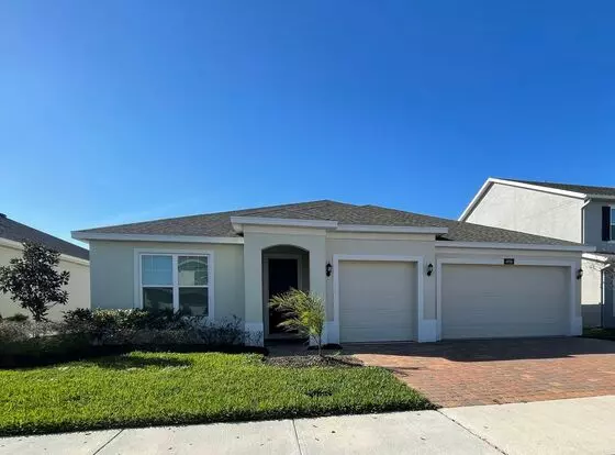 Waterfront! 3 Bed, 2.5 Bath, 3 Car Garage - Single Family Home In Hanover Lakes! Apartment for rent in St Cloud, FL