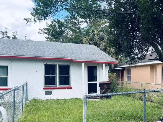 Efficiency Unit For Rent In Lake Wales Apartment for rent in Lake Wales, FL