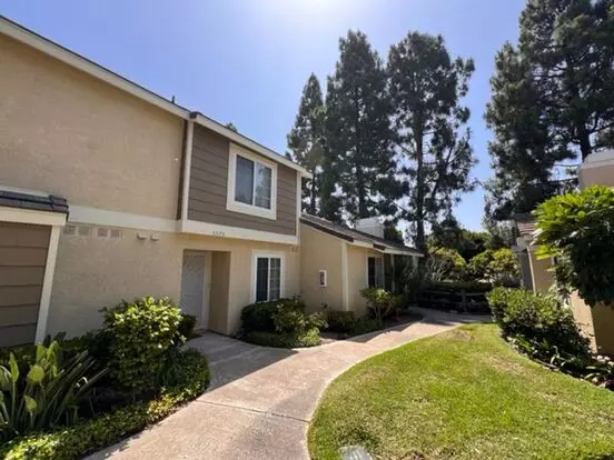 Beautiful 3 Bd, 2.5 Ba Townhome At The Groves In Carmel Valley-del Mar Apartment for rent in San Diego, CA
