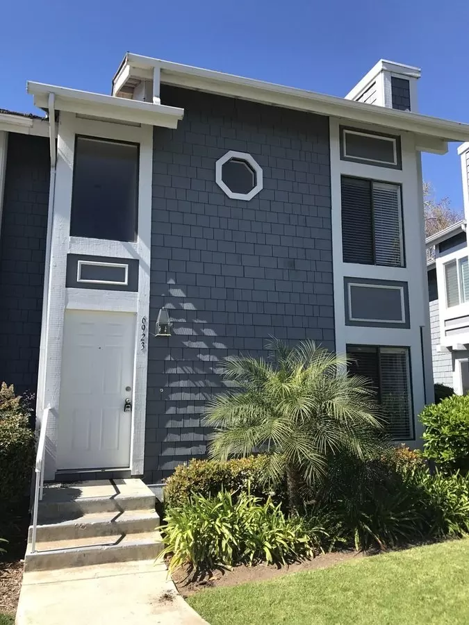 6923 Carnation Apartment for rent in Carlsbad, CA