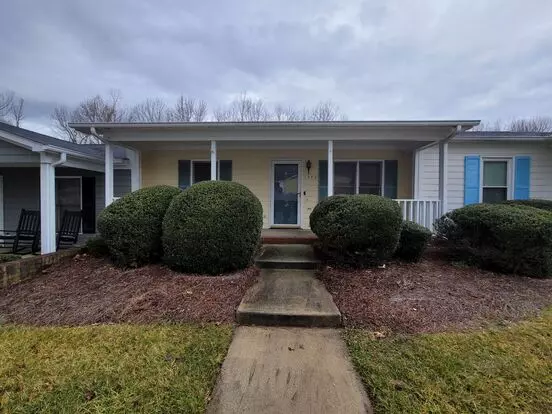 2 Br 2 Bath Townhome Apartment for rent in High Point, NC