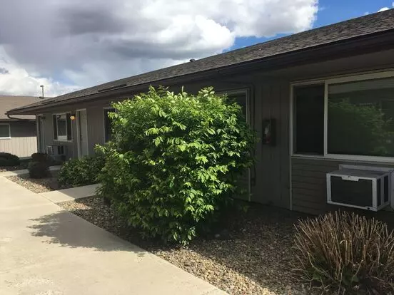 The Villager Apartment for rent in Selah, WA The Villager Apartment for rent in Selah, WA