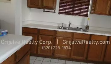 5 of 17 2134 E 8th St House for rent in Tucson, AZ