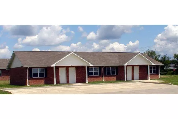 1021-mf4-e Apartment for rent in Rolla, MO