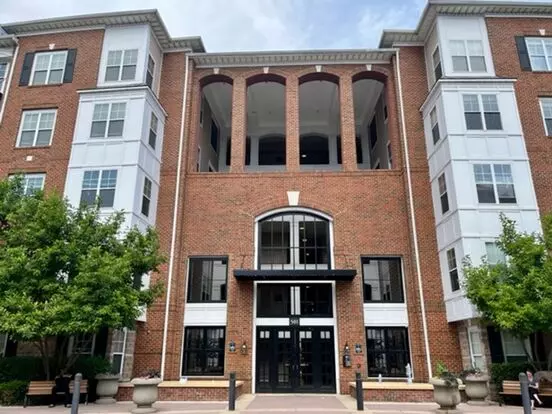 Large And Quiet 1 Br 1 Ba Overlooking Courtyard Apartment for rent in Rockville, MD