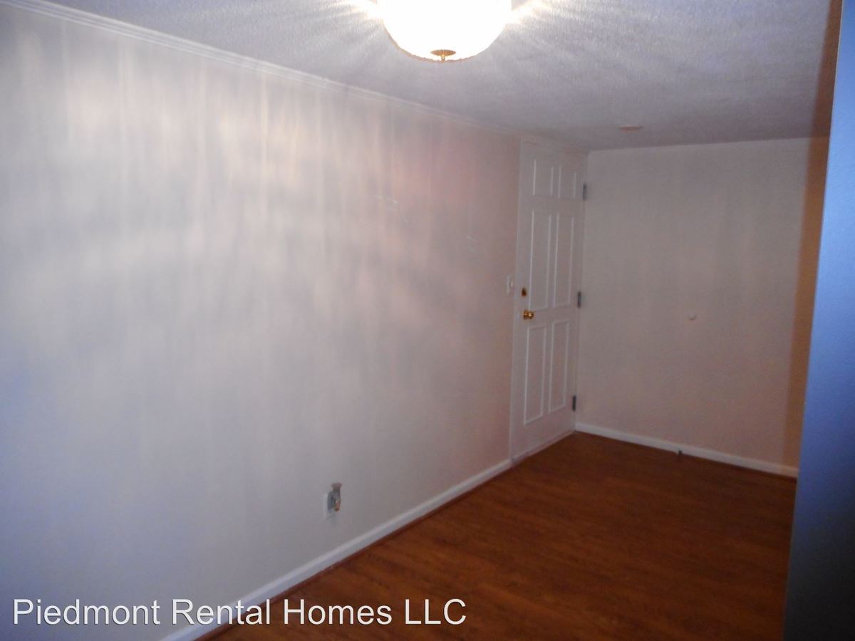 1101 N Elm St 502 The Hampshire Greensboro, NC Apartment for Rent