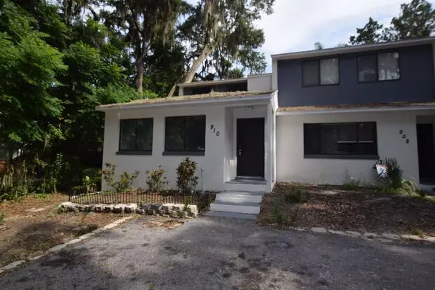 2 Bedroom, 2 Bath Townhouse For Rent At 904 Sumter Street Leesburg, Fl. 34748 Apartment for rent in Leesburg, FL