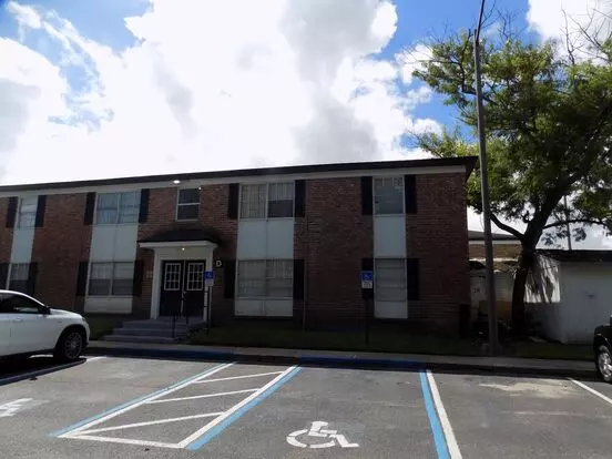 2 Bedroom 1 Bathroom Apartment For Rent At 5325 Curry Ford Rd. Unit D105 Orlando, Fl. 32812 Apartment for rent in Orlando, FL