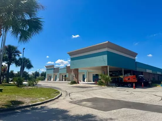 Best Deal In The Area! Newly Renovated Studio Apartments - All Utilities Included! Apartment for rent in Orlando, FL