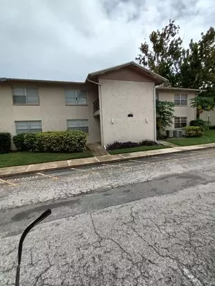 2 Bedroom, 1 Bath For Rent At 1906 Honour Road #2 Orlando Fl 32839 Apartment for rent in Orlando, FL