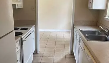 5 of 11 Wildwood Heights Subd. House for rent in Mobile, AL