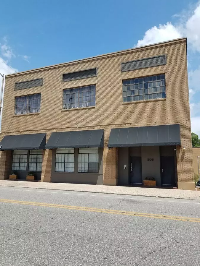 Furnished 2/2 - First Floor Unit Apartment for rent in Mobile, AL