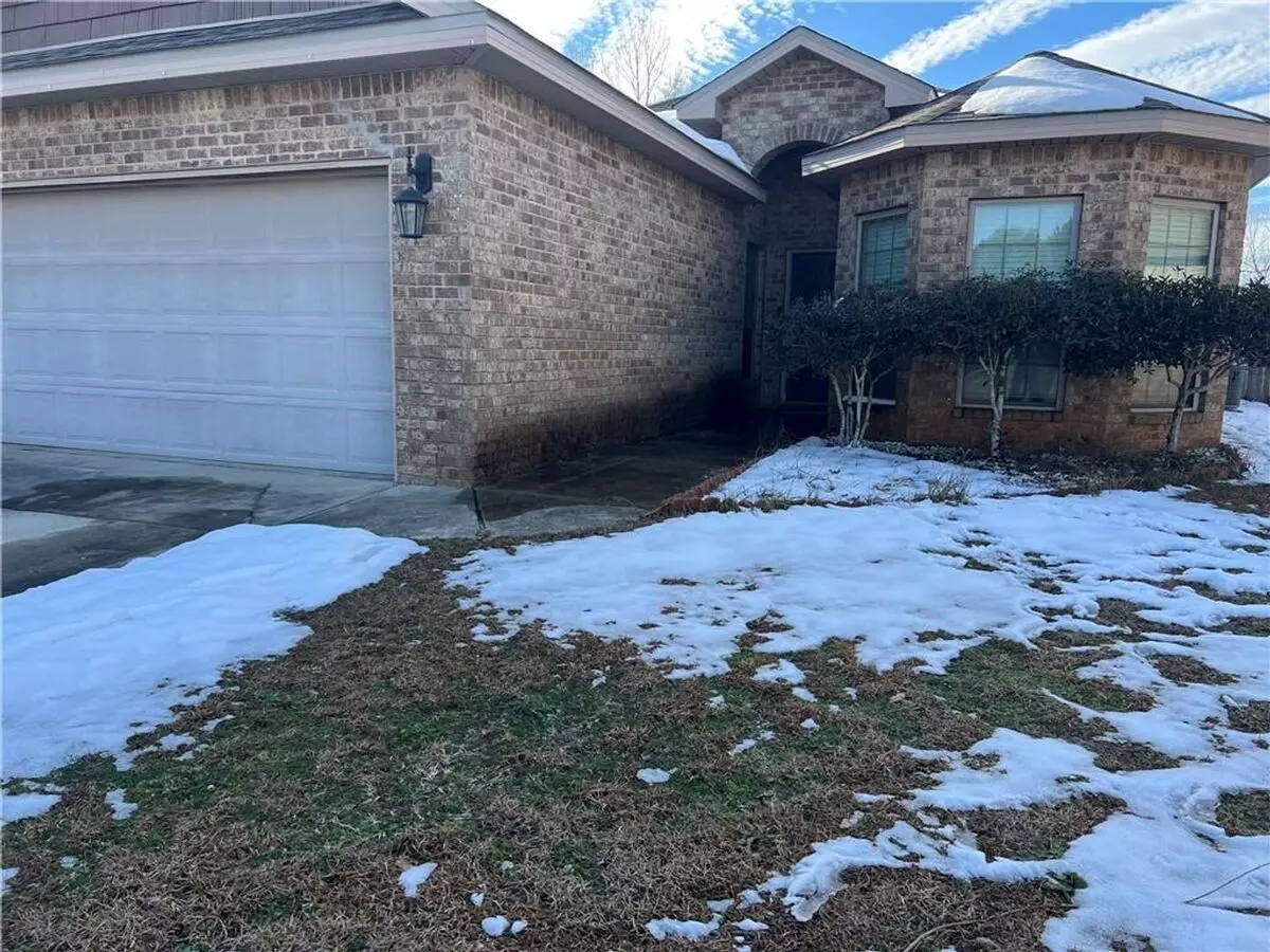 4/2 Brick Home With Garage - West Mobile House for rent in Mobile, AL